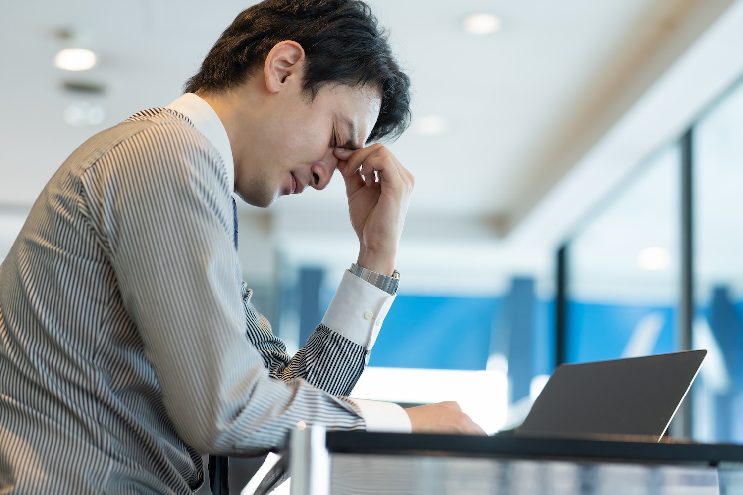 派遣契約が続かず、心身の疲れを感じる日々